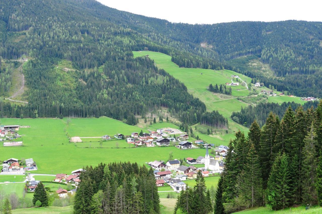 Buttermilchalm Bed & Breakfast Sankt Martin am Tennengebirge Exterior photo